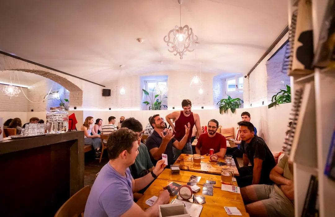 Sophie'S Hostel-1